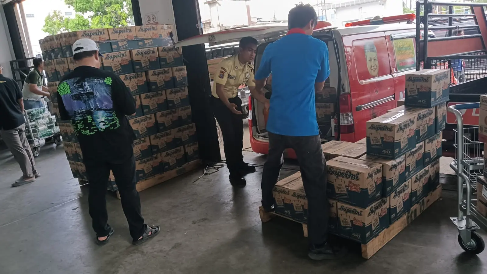 Bantuan Bencana PT Bintang Global Group