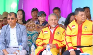 Perguruan Kungfu Naga Sakti Indonesia (PKNSI) menganugrahkan sabuk hitam kehormatan kepada Senator M.Nuh