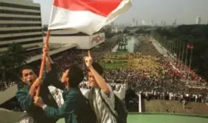 Google Image. Tragedi Mei '98 Dalam Demokras Indonesia