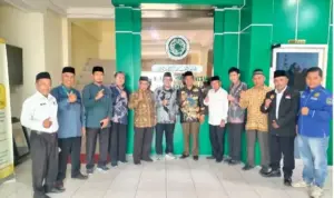 Kunjungan Sekum PP PERSIS dan Rombongan ke MUI Sumatera Utara